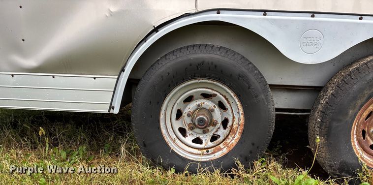 image for item ET4627 2004 Wells Cargo enclosed cargo trailer