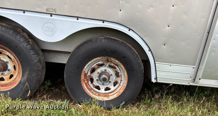 image for item ET4627 2004 Wells Cargo enclosed cargo trailer