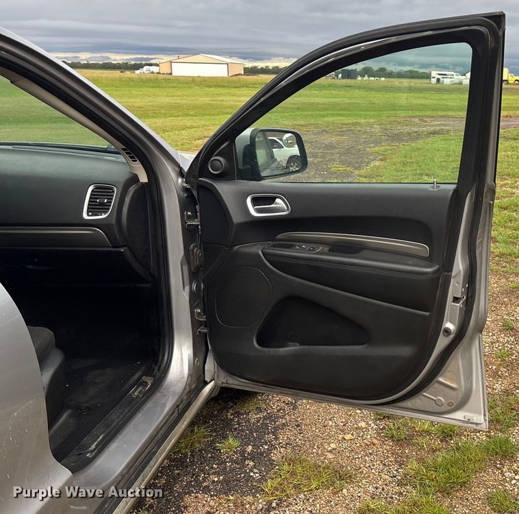 image for item ET4630 2019 Dodge Durango SSV SUV