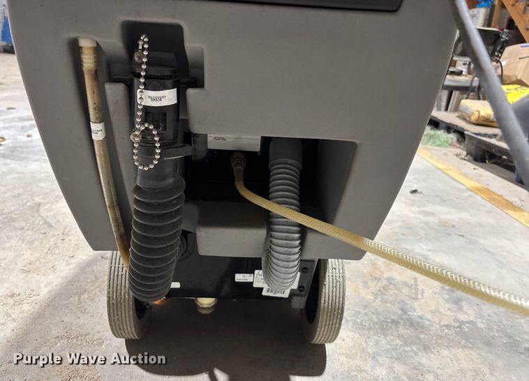 image for item ET4631 Clarke floor scrubber