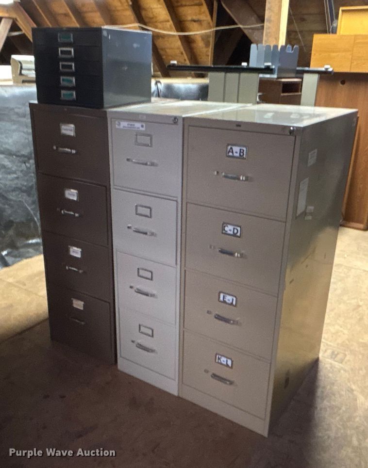 image for item ET4633 (4) filing cabinets