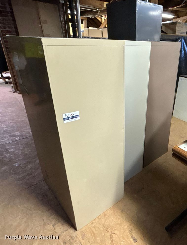 image for item ET4633 (4) filing cabinets