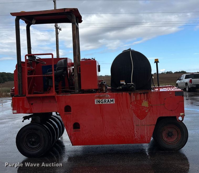 image for item ET4638 Ingram 9-2800PA pneumatic roller