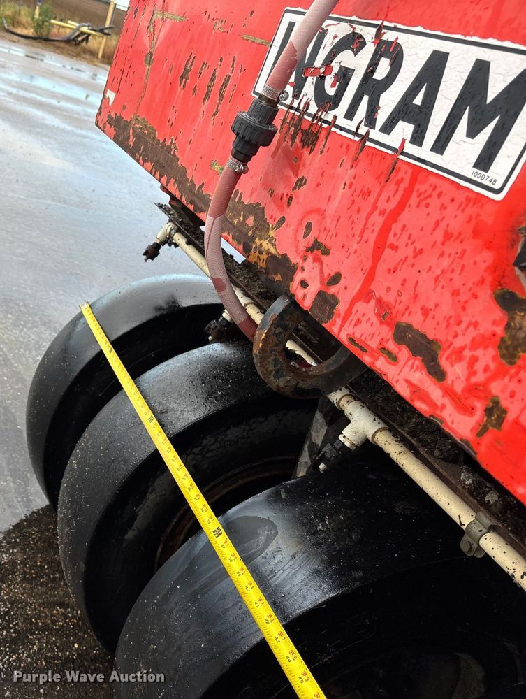 image for item ET4638 Ingram 9-2800PA pneumatic roller