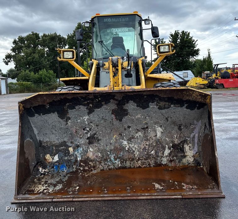 CARGADOR FRONTAL 2004 KOMATSU WA380