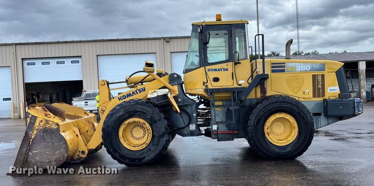 image for item ET4639 2004 Komatsu WA380 Wheel Loader