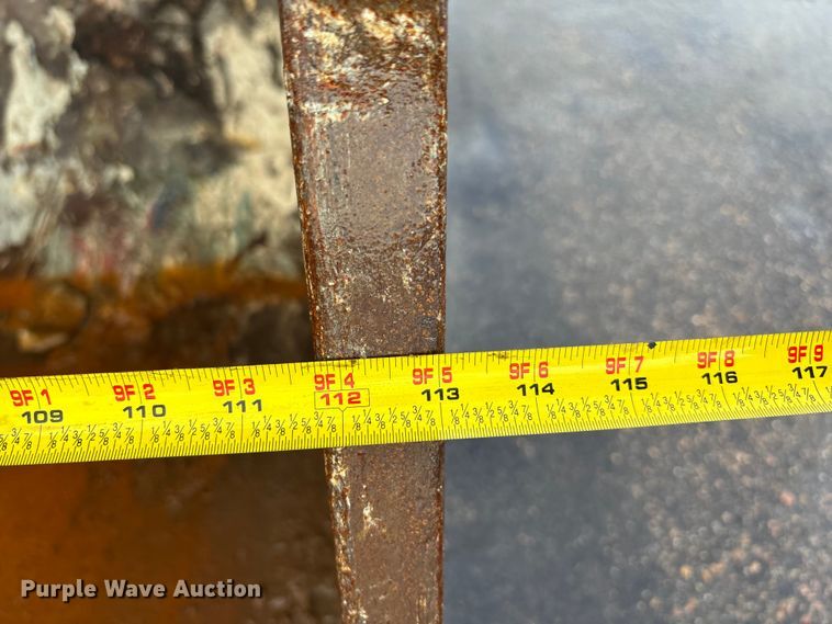 image for item ET4639 2004 Komatsu WA380 Wheel Loader