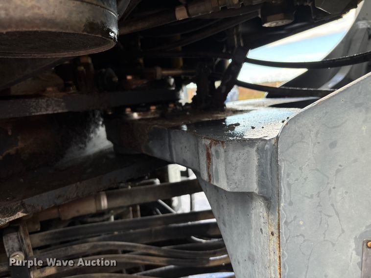 image for item ET4639 2004 Komatsu WA380 Wheel Loader