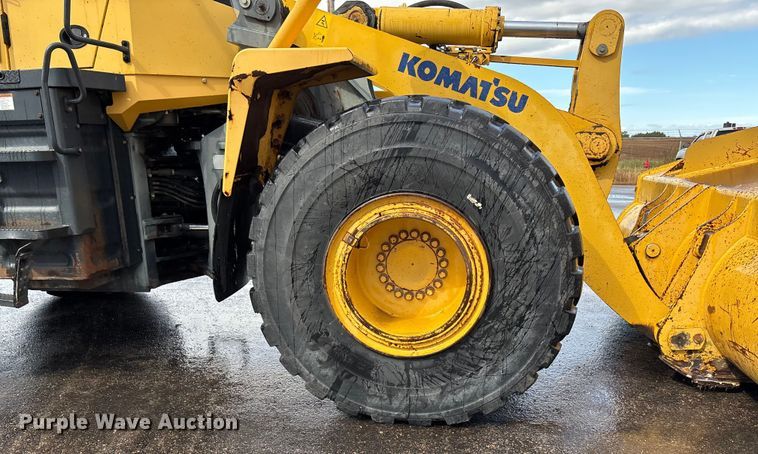 image for item ET4639 2004 Komatsu WA380 Wheel Loader