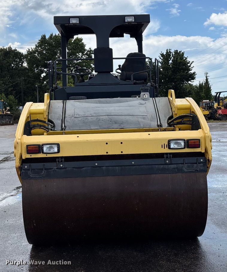 image for item ET4640 2007 Bomag BW190 AD-4 double drum vibratory roller