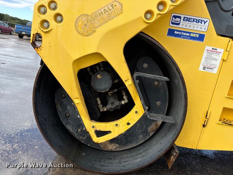 image for item ET4640 2007 Bomag BW190 AD-4 double drum vibratory roller