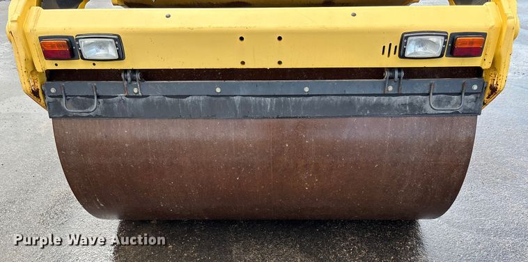 image for item ET4640 2007 Bomag BW190 AD-4 double drum vibratory roller