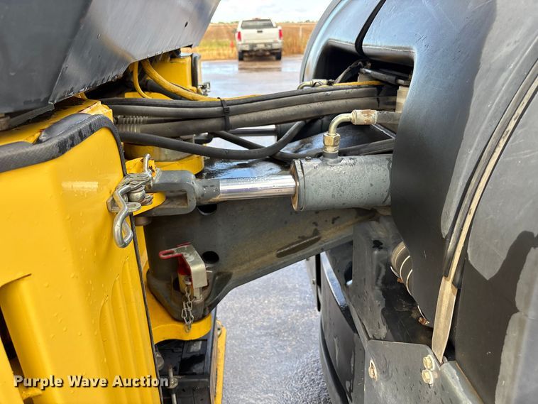 image for item ET4640 2007 Bomag BW190 AD-4 double drum vibratory roller