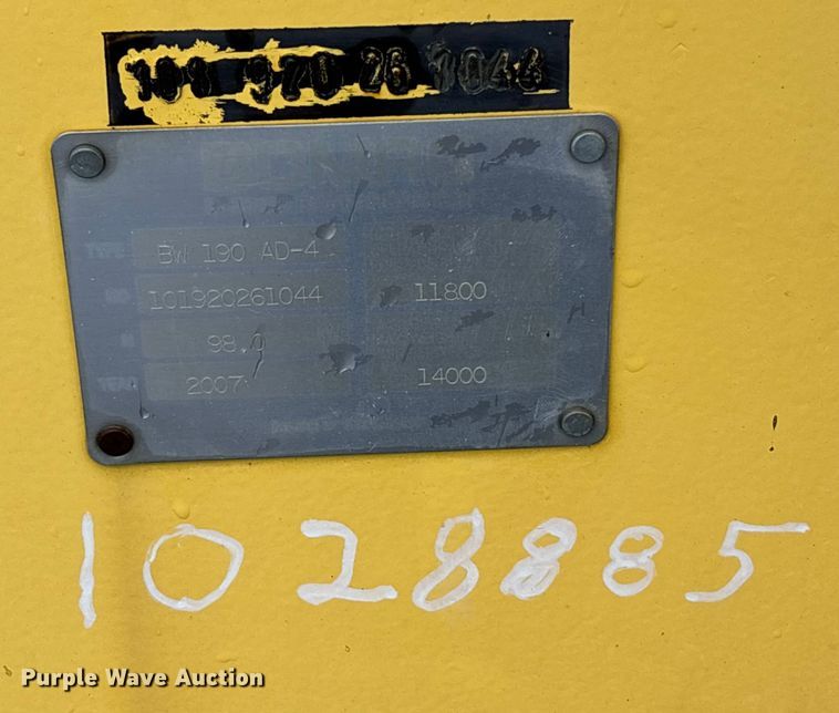 image for item ET4640 2007 Bomag BW190 AD-4 double drum vibratory roller