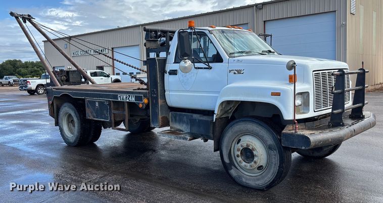 image for item ET4642 1992 CHEV Flatbed Winch Truck winch truck