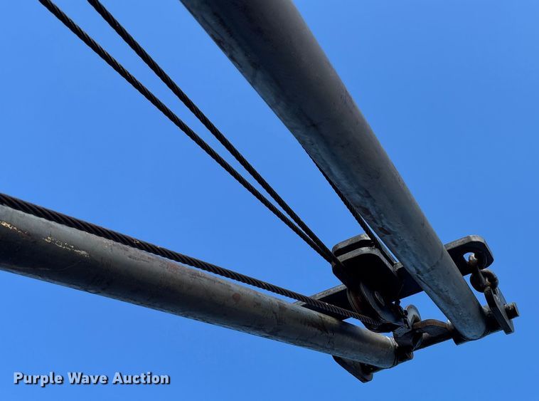 image for item ET4642 1992 CHEV Flatbed Winch Truck winch truck