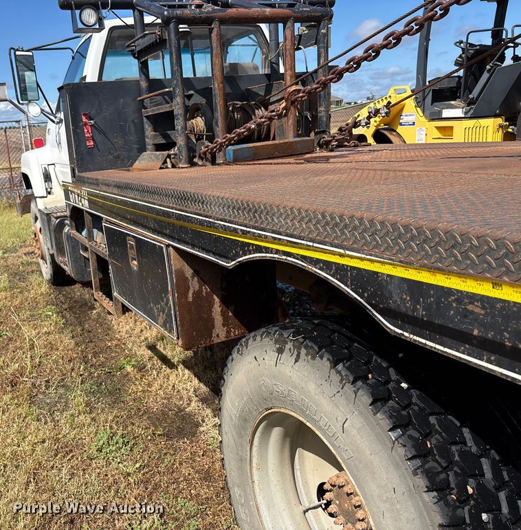 image for item ET4642 1992 CHEV Flatbed Winch Truck winch truck