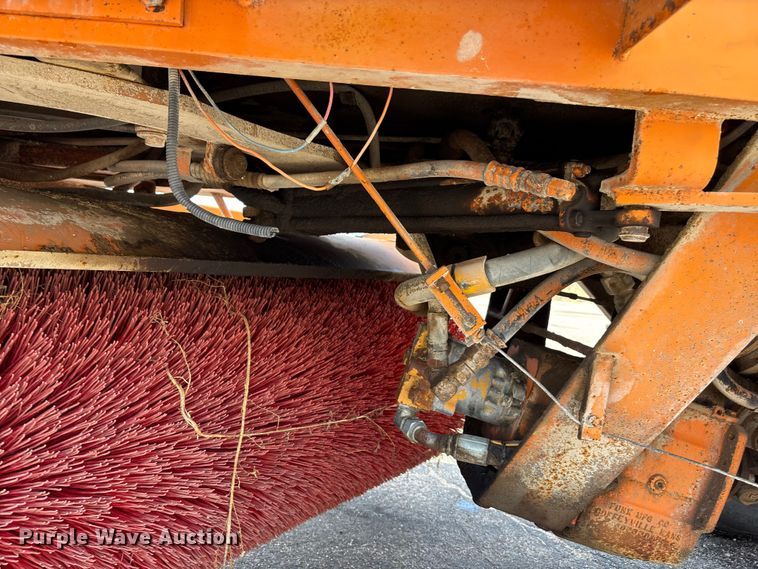 image for item ET4643 Broce Broom RF300 broom