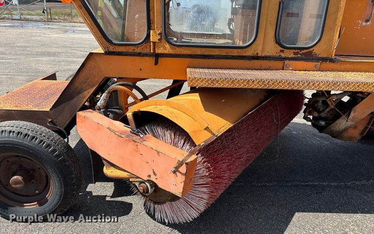 image for item ET4643 Broce Broom RF300 broom