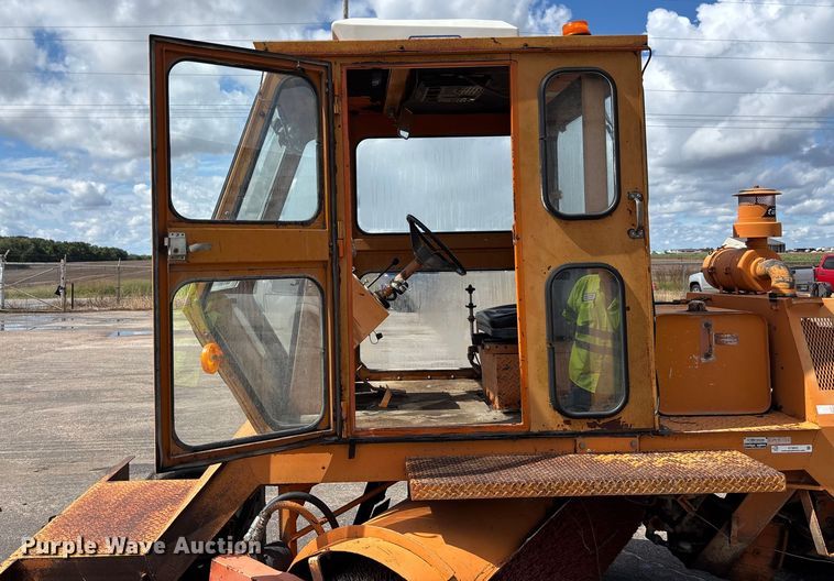 image for item ET4643 Broce Broom RF300 broom