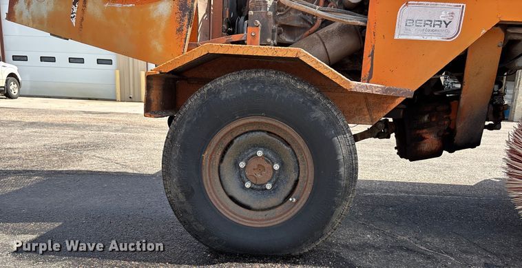 image for item ET4643 Broce Broom RF300 broom