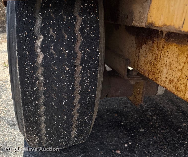 image for item ET4644 Bear Cat BK250D crack sealer