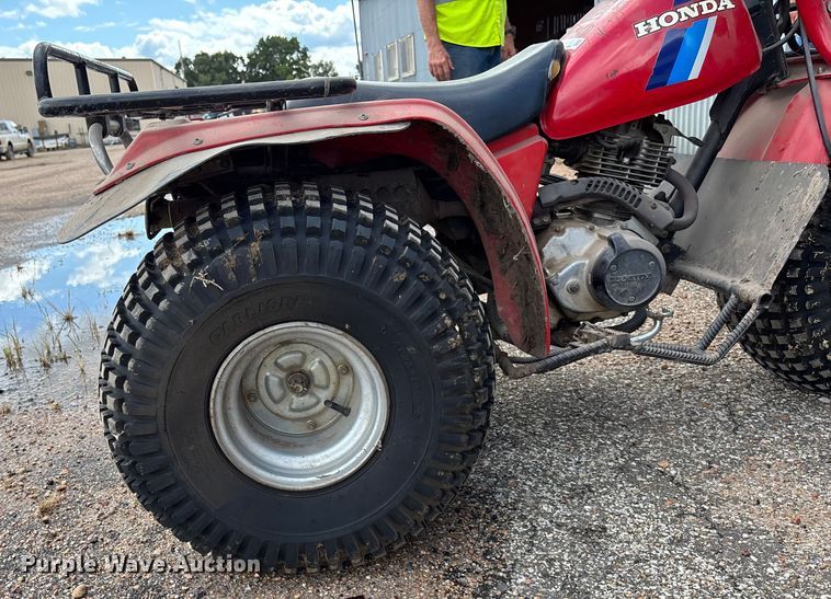 image for item ET4648 1984 Honda All terrain ATC 200 ES ATV