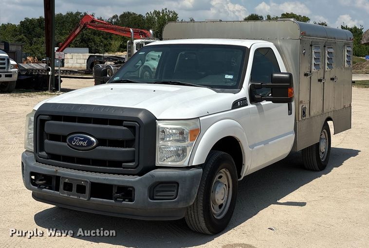 image for item EU0034 2014 Ford F250 Super Duty animal control pickup truck