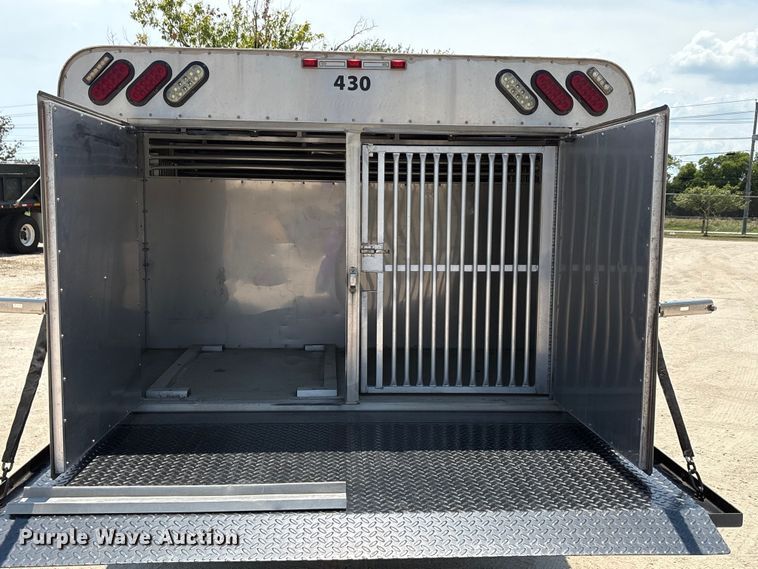 image for item EU0034 2014 Ford F250 Super Duty animal control pickup truck
