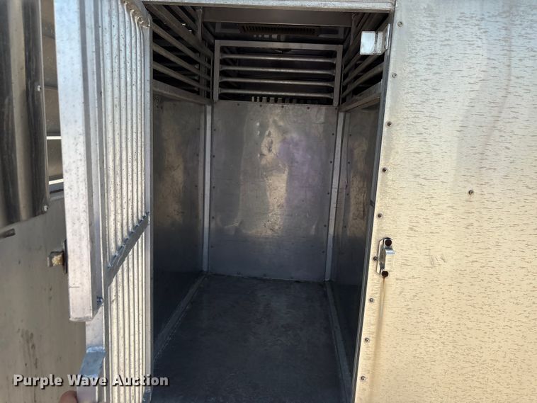 image for item EU0034 2014 Ford F250 Super Duty animal control pickup truck