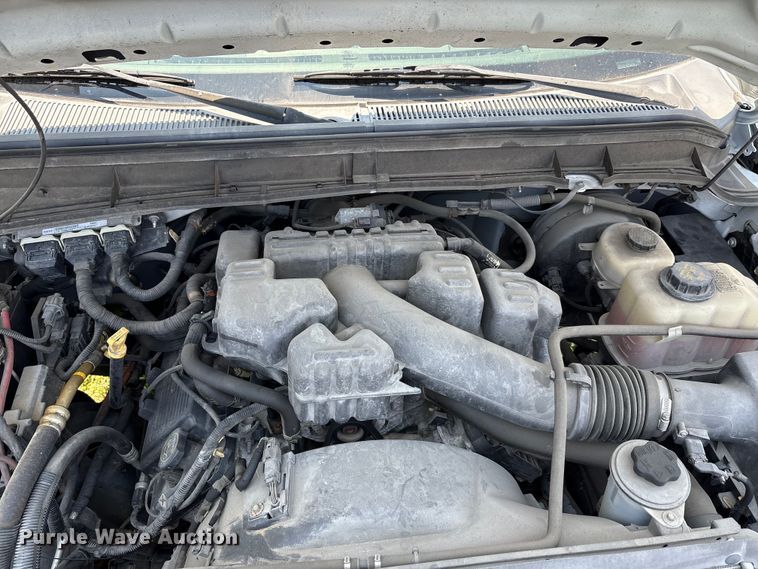 image for item EU0034 2014 Ford F250 Super Duty animal control pickup truck