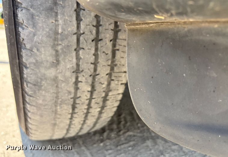 image for item EU0034 2014 Ford F250 Super Duty animal control pickup truck