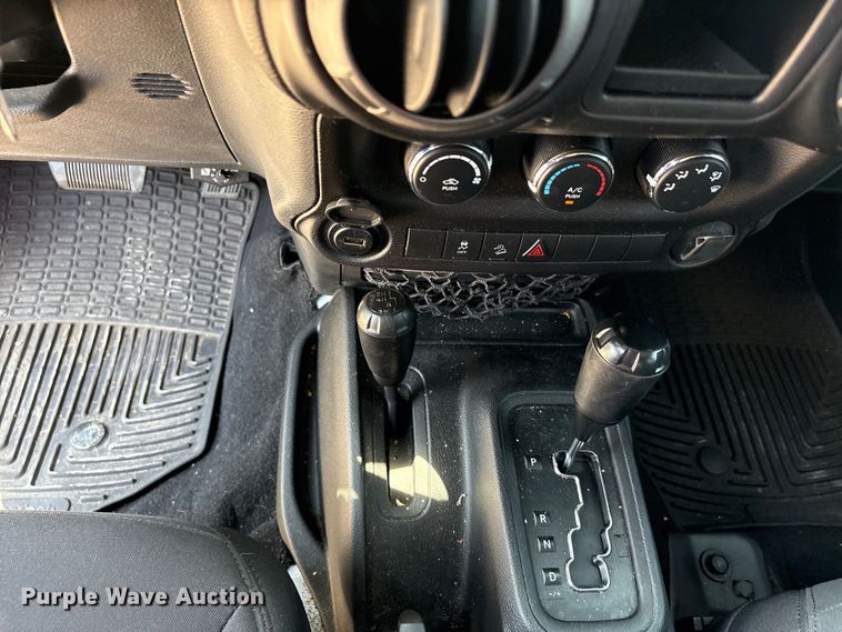 image for item EU0039 2017 Jeep Wrangler SUV