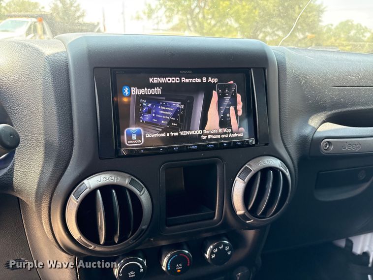 image for item EU0039 2017 Jeep Wrangler SUV