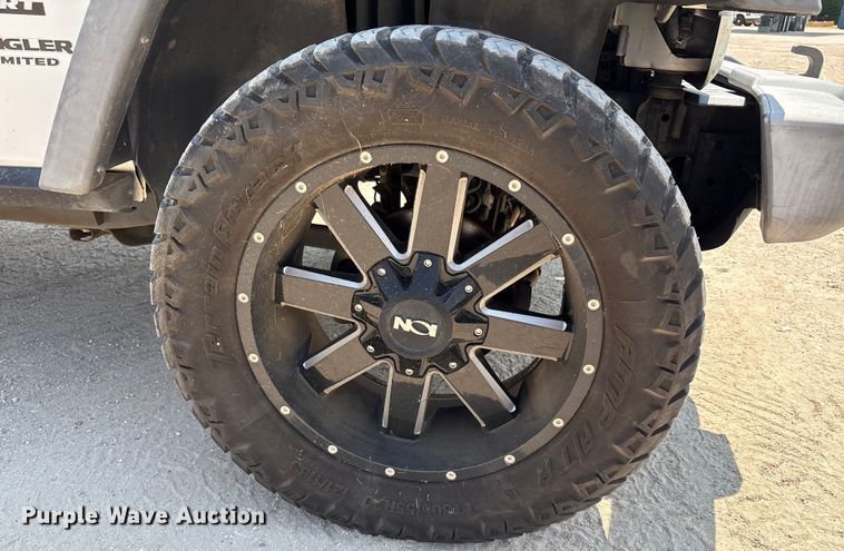 image for item EU0039 2017 Jeep Wrangler SUV