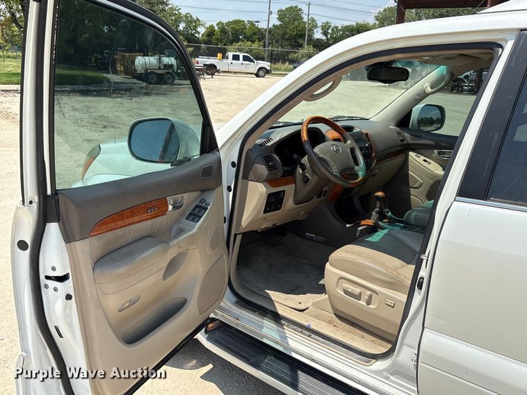 image for item EU0040 2006 Lexus GX 470 SUV