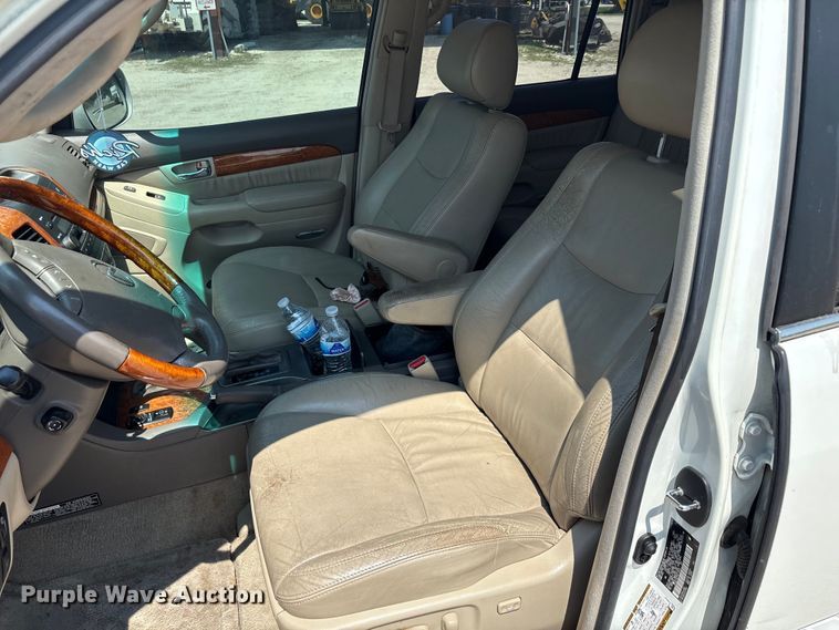 image for item EU0040 2006 Lexus GX 470 SUV