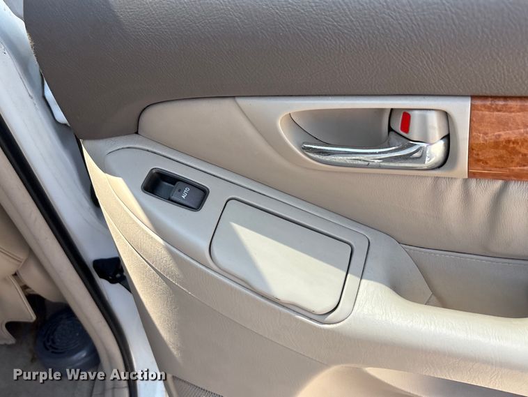 image for item EU0040 2006 Lexus GX 470 SUV