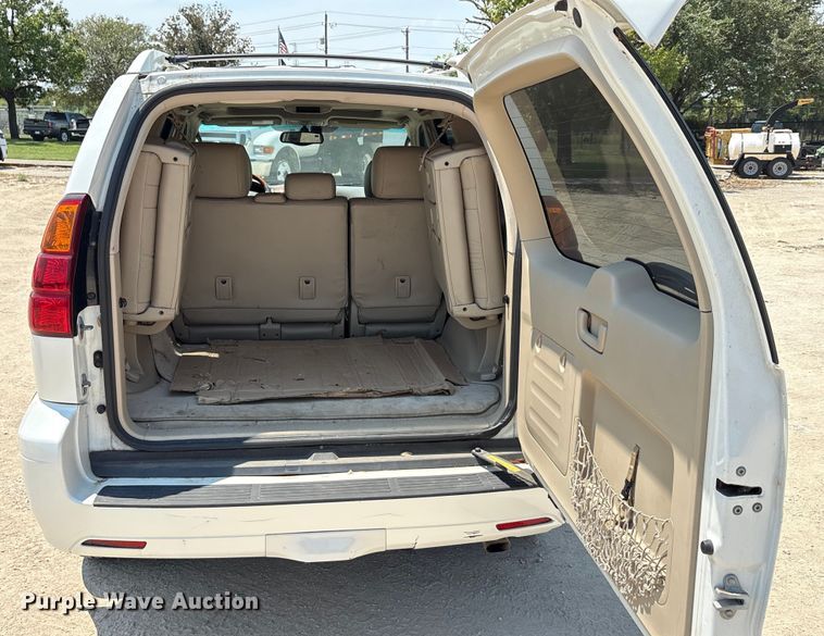 image for item EU0040 2006 Lexus GX 470 SUV