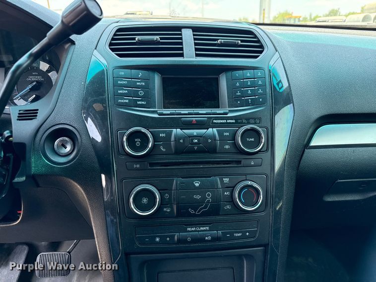 image for item EU0041 2017 Ford Explorer Police Interceptor SUV