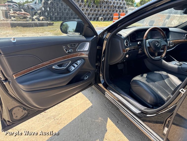 image for item EU0043 2015 Mercedes-Benz S550 