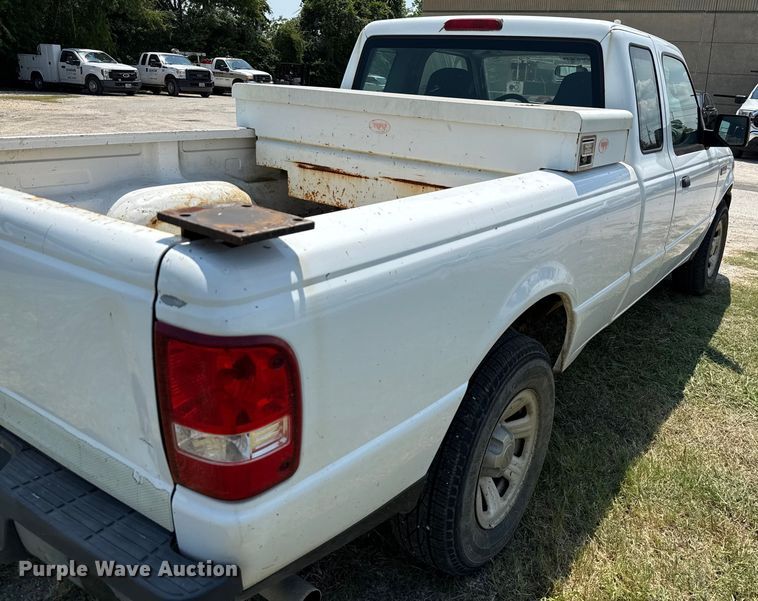image for item EU0044 2008 Ford Ranger SuperCab pickup truck