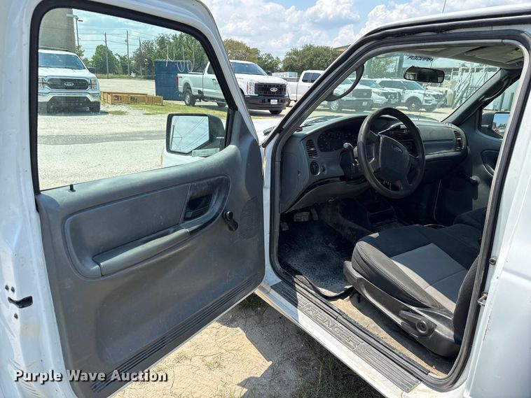 image for item EU0044 2008 Ford Ranger SuperCab pickup truck