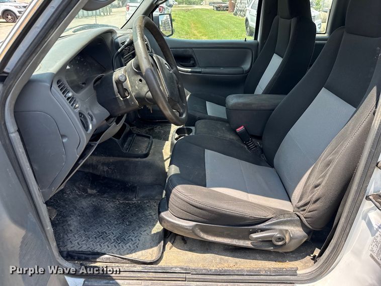 image for item EU0044 2008 Ford Ranger SuperCab pickup truck