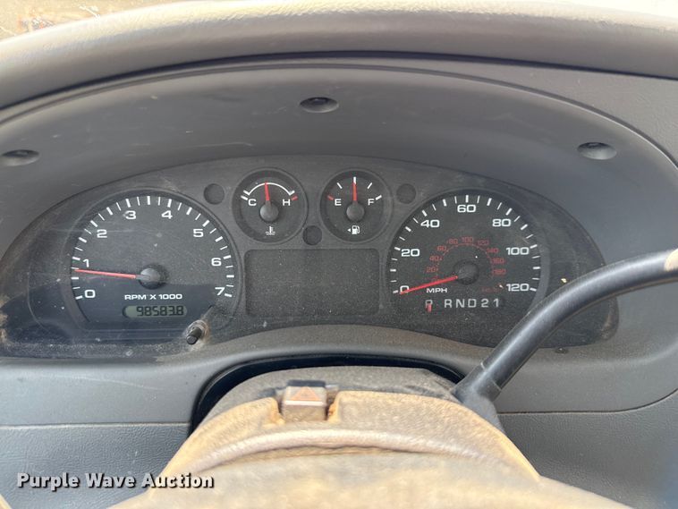 image for item EU0044 2008 Ford Ranger SuperCab pickup truck