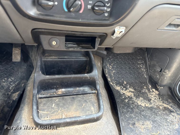 image for item EU0044 2008 Ford Ranger SuperCab pickup truck