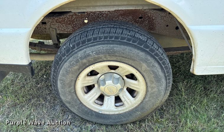 image for item EU0044 2008 Ford Ranger SuperCab pickup truck