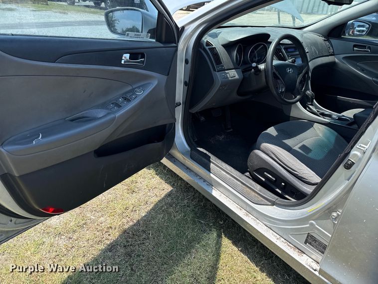 image for item EU0045 2012 Hyundai Sonata 