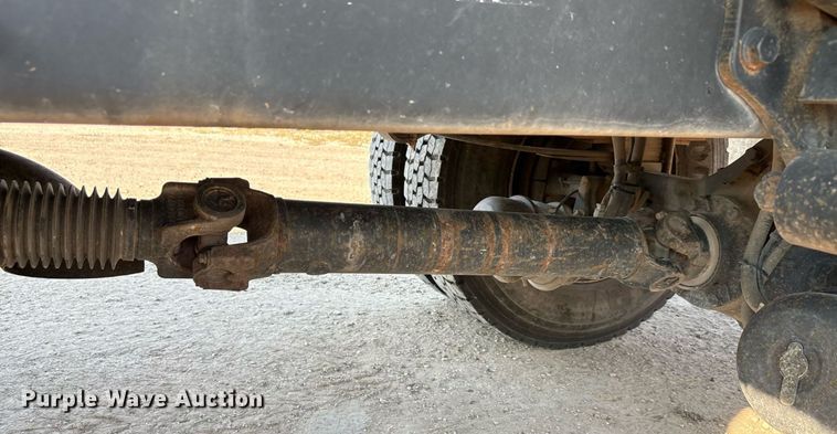 image for item EU0047 2009 Ford F750 dump truck