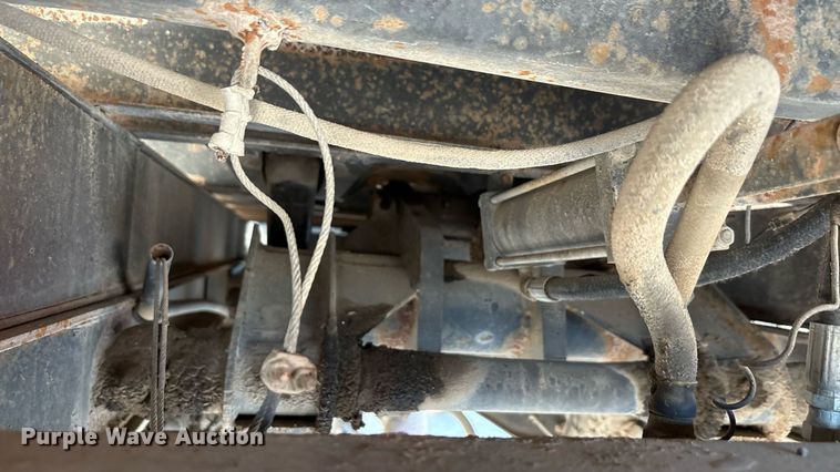 image for item EU0047 2009 Ford F750 dump truck